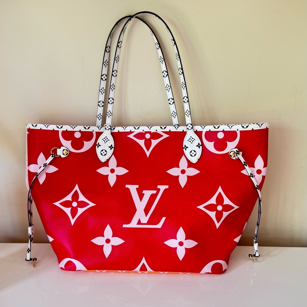 LOUIS VUITTON Monogram Giant Neverfull Red / Pink / Orange MM Tote /Shoulder Bag